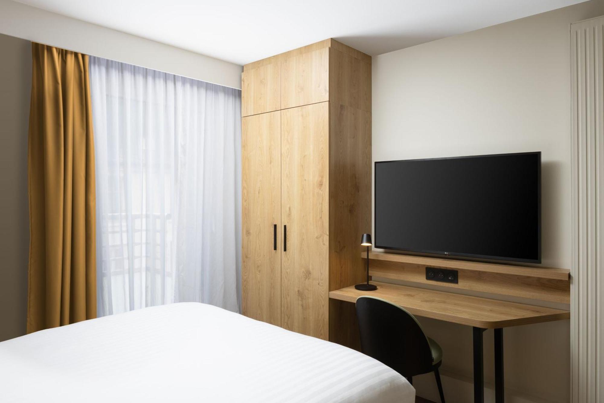 Residence Inn By Marriott Paris Didot Montparnasse Exterior foto